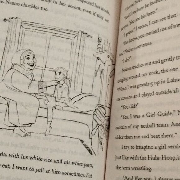 ARC Zara's Rules for Record-Breaking Fun book by Hena Khan - Picture 4 of 4